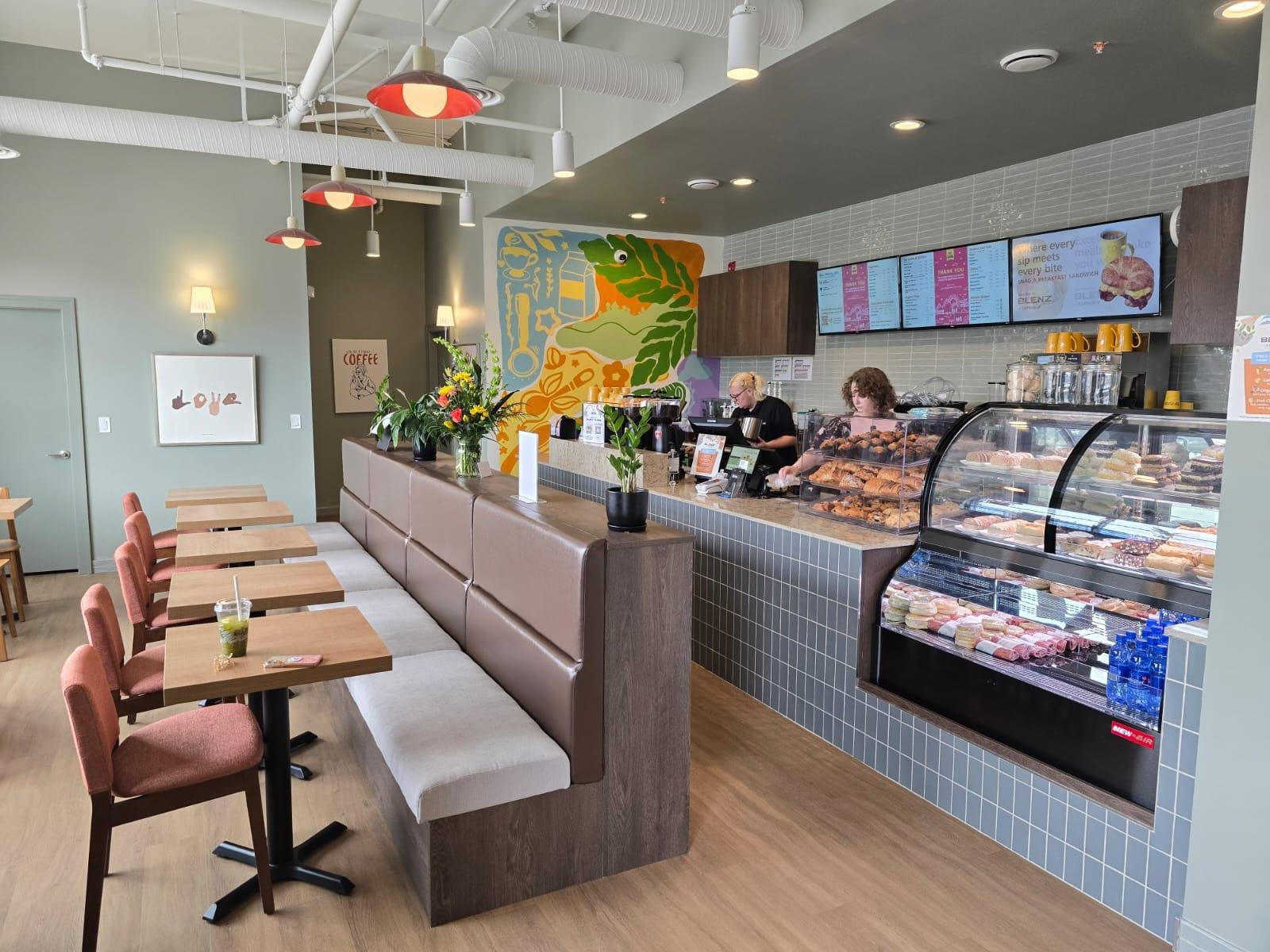 Blenz Coffee cafe construction by DQ Construction, photo 8