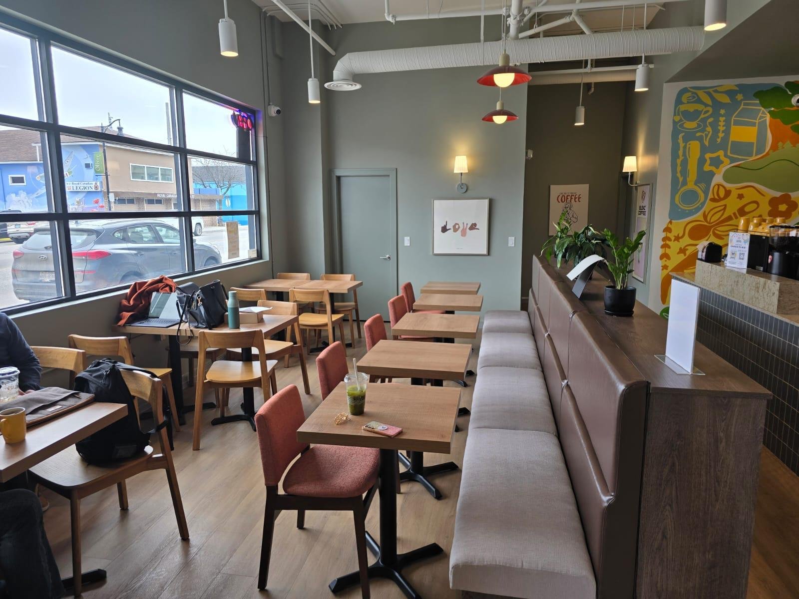 Blenz Coffee cafe construction by DQ Construction, photo 11